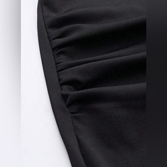 SHEIN- Black Scrunched Sides Midi Skirt Size XL - Picture 3 of 9